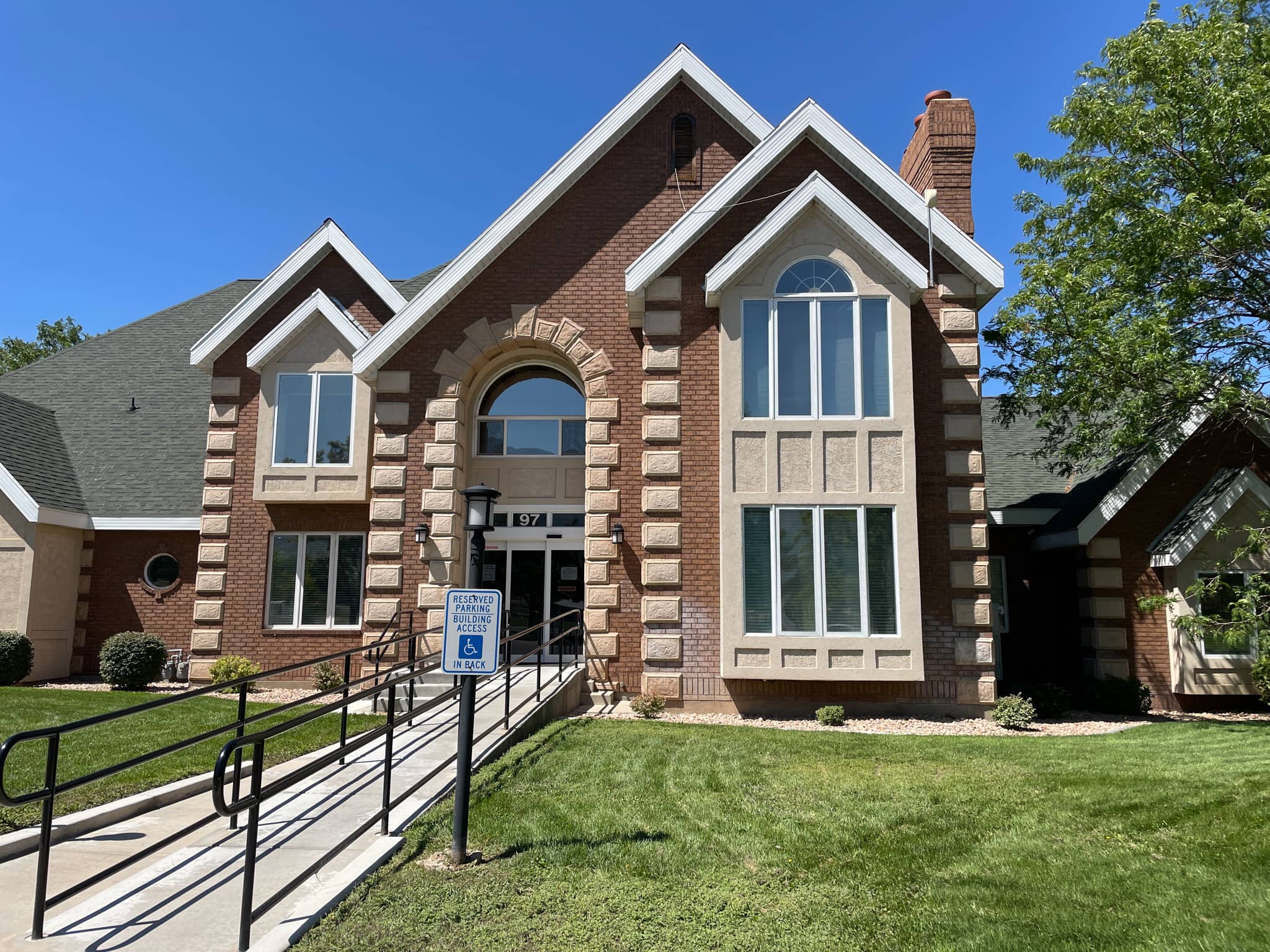 Photo of the Payson Family Medicine location