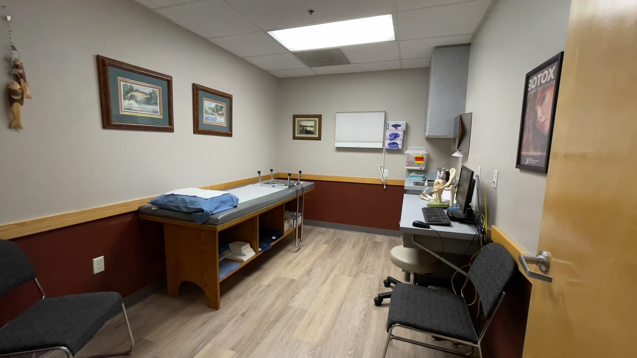 Image of North Valley AF clinic examining room