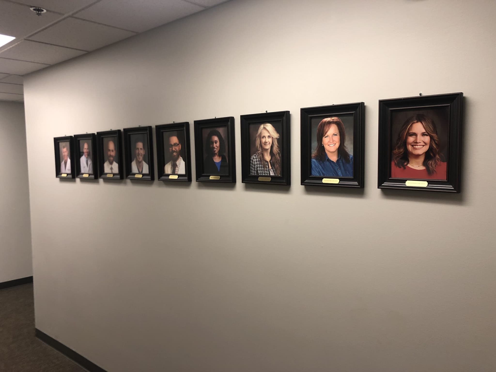 Image of pleasant grove clinic hallway